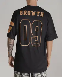 CAMISETA FUTEBOL AMERICANO PRETA/DOURADO SINCE 2009 GROWTH - EDIÇÃO ESPECIAL