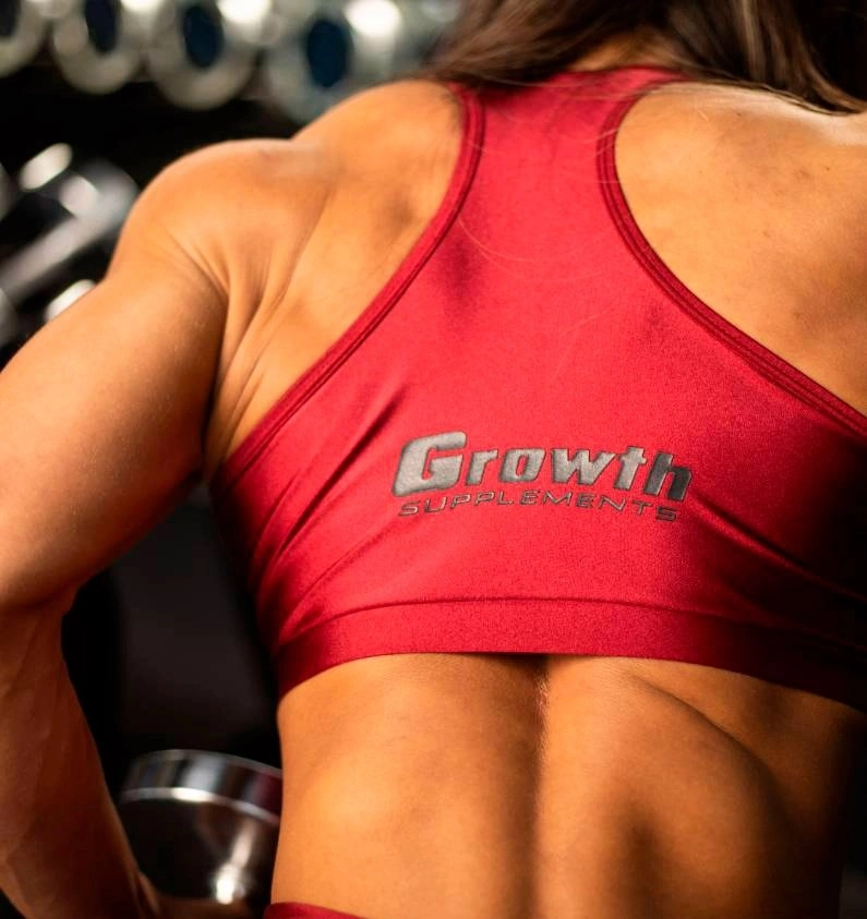 Larissa Michelin - Atleta Growth Supplements vestindo roupas da Growth Supplements